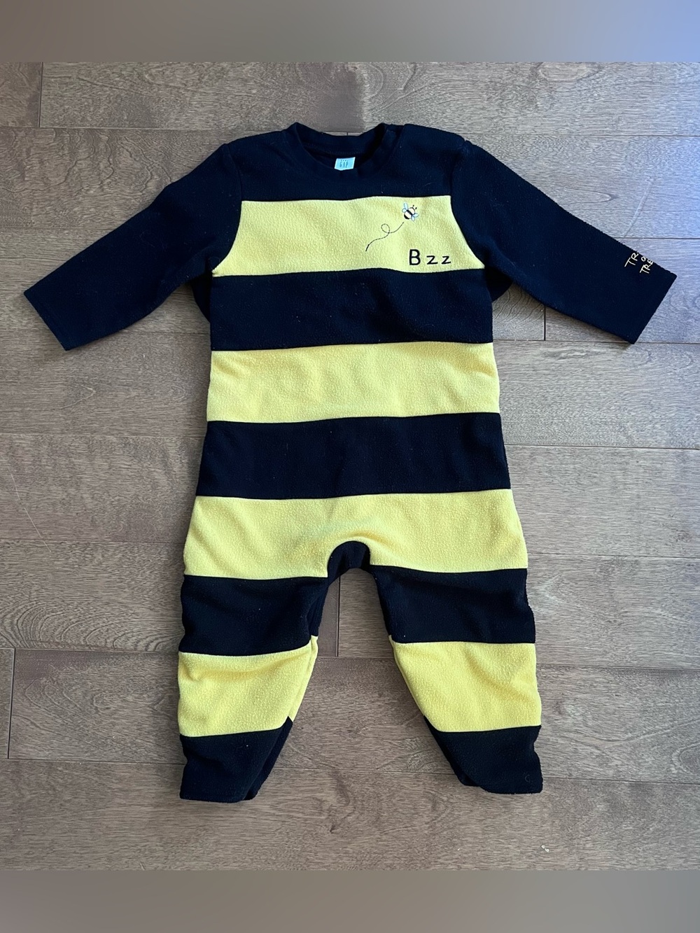 GAP Toddler unisex bumble bee costume 12-18m